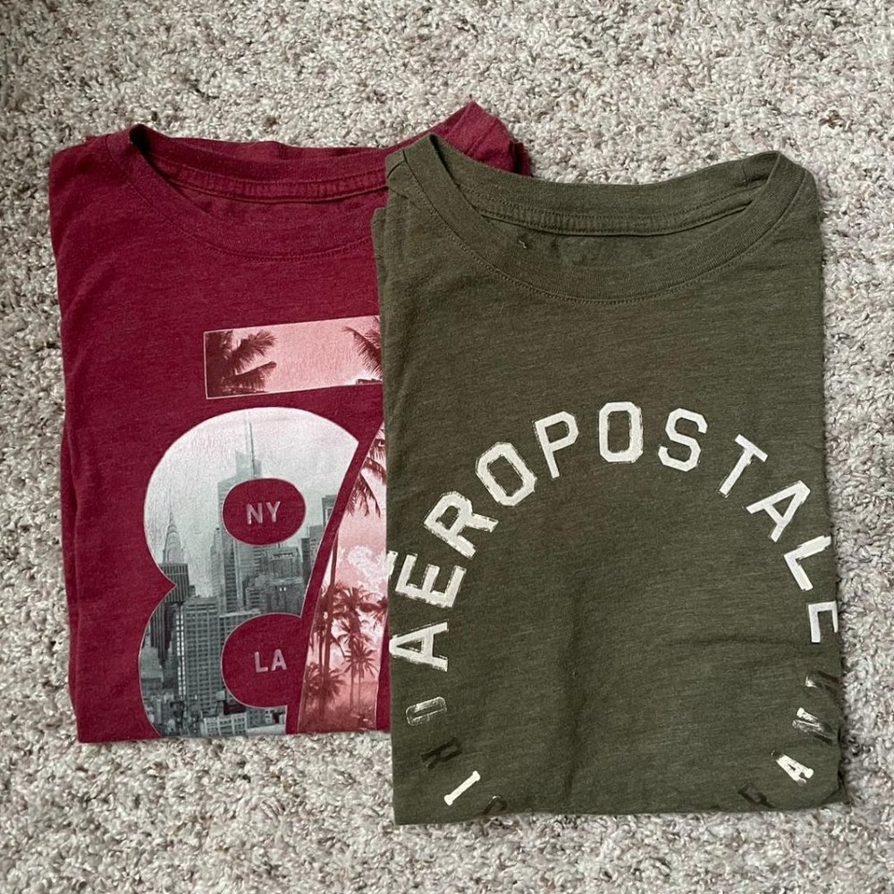 Pair of Aeropostale T-Shirt Top - Size M - Classic Crew - Logo on Front
